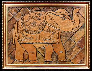 Индийский слон - картины на камне