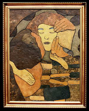 "Объятия" Г. Климт (фрагмент) - картина на камне